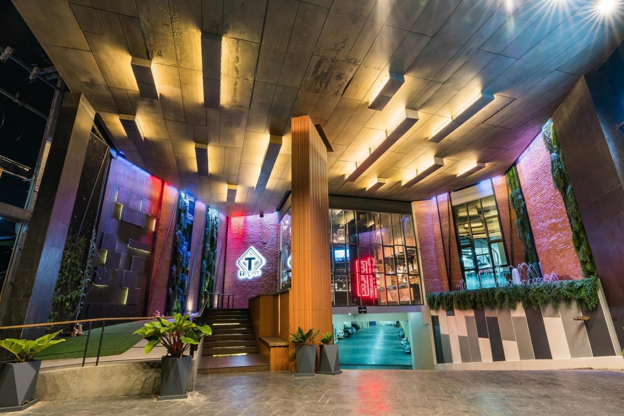 T Pattaya Hotel By Pcl 外观 照片